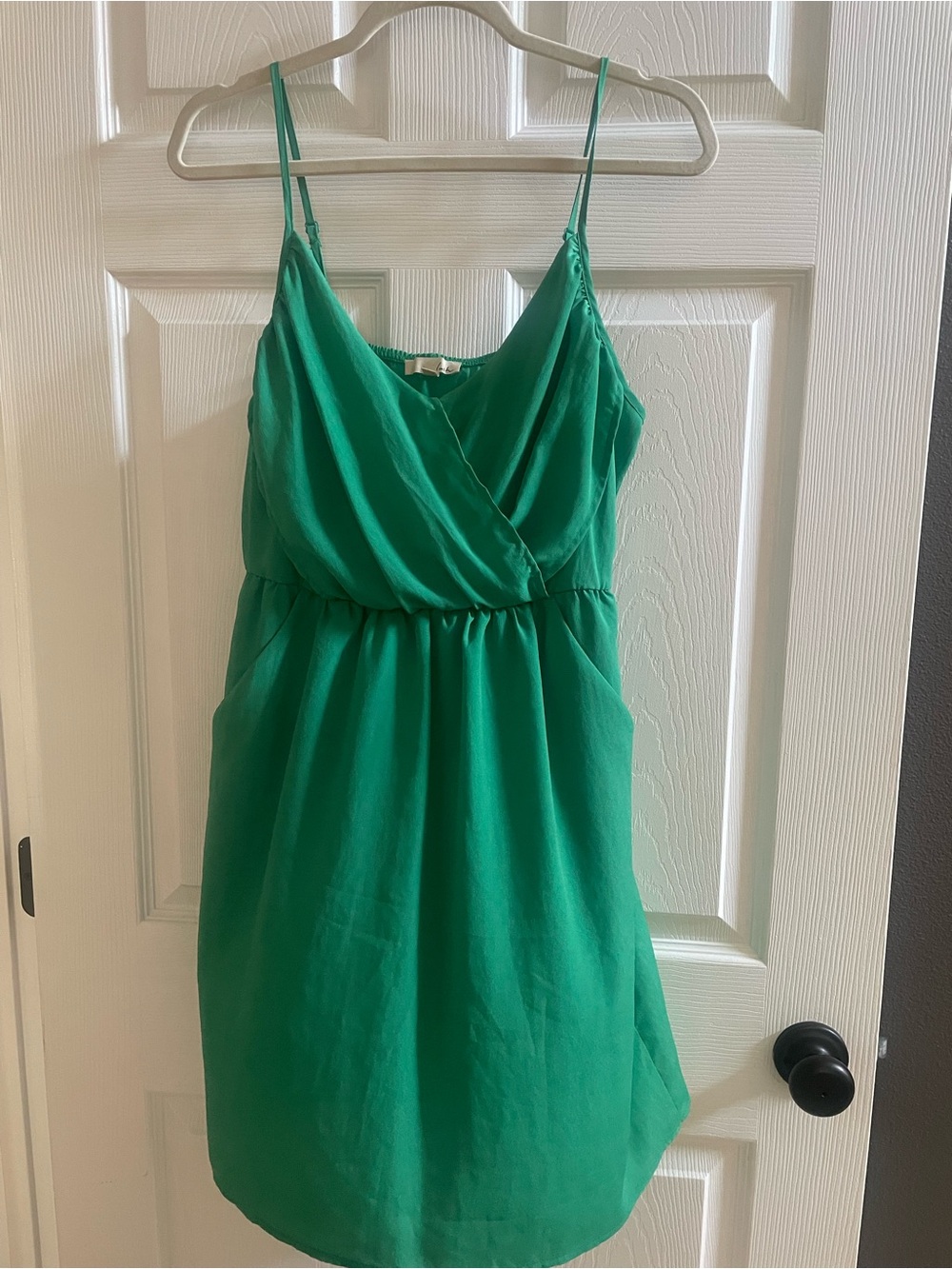Lush Emerald Green V-Neck Dress
